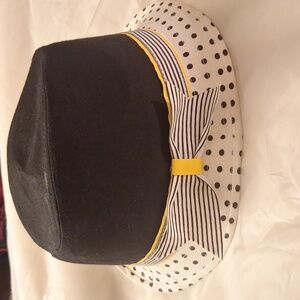 Pre-owned Good Adorable Hat